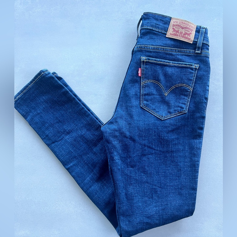 Levi’s 711 Skinny jeans denim blue 27 x 30 bottoms distressed jacket office 4